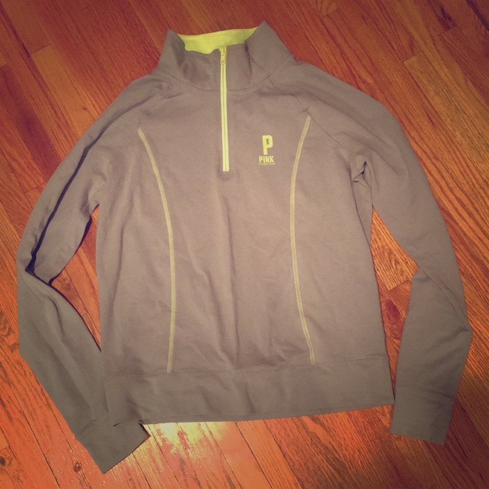 Pullover sweatshirt